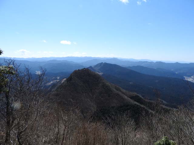 倶留尊山山頂−6